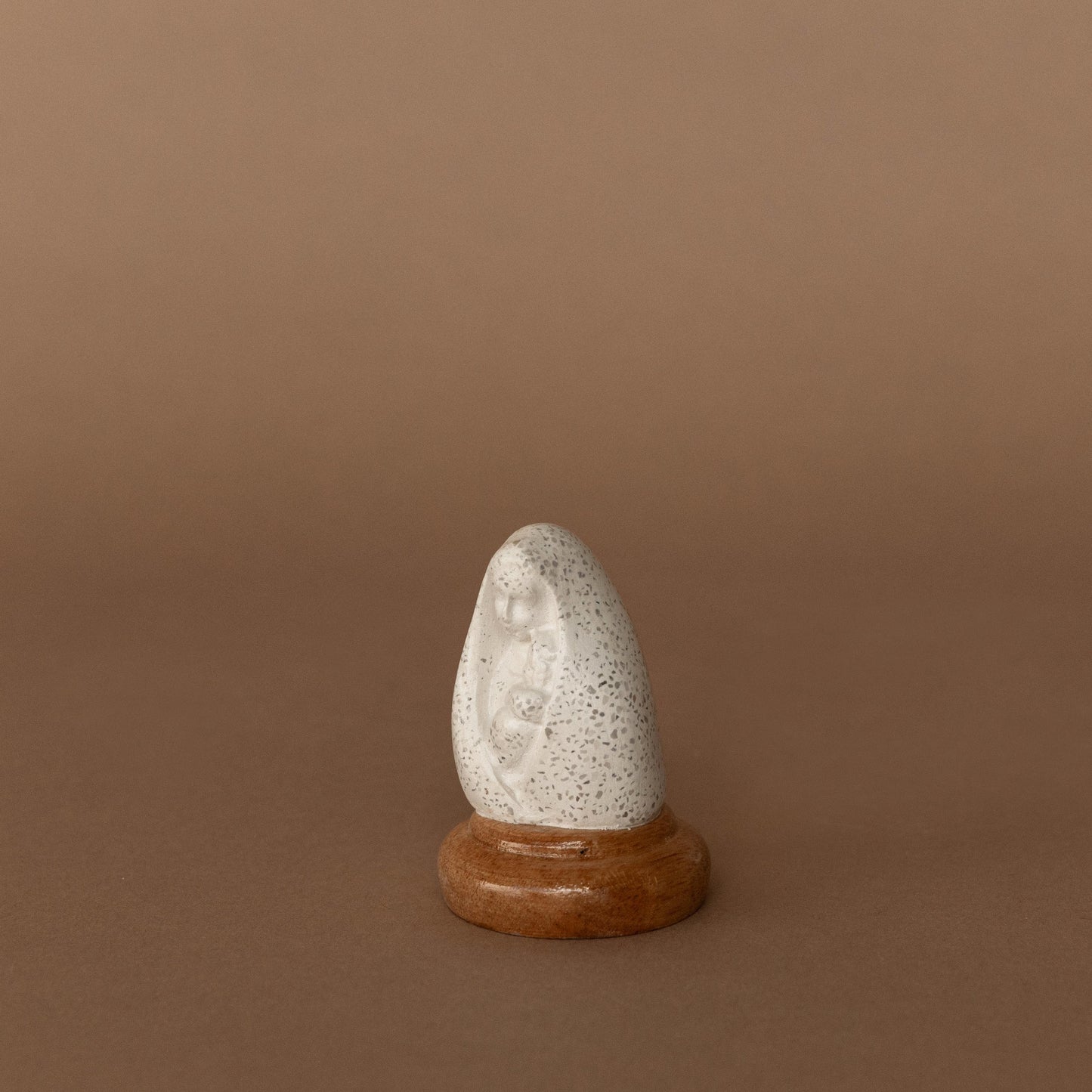 Virgin Mamita Maria Stone 2.75 in (7 cm)